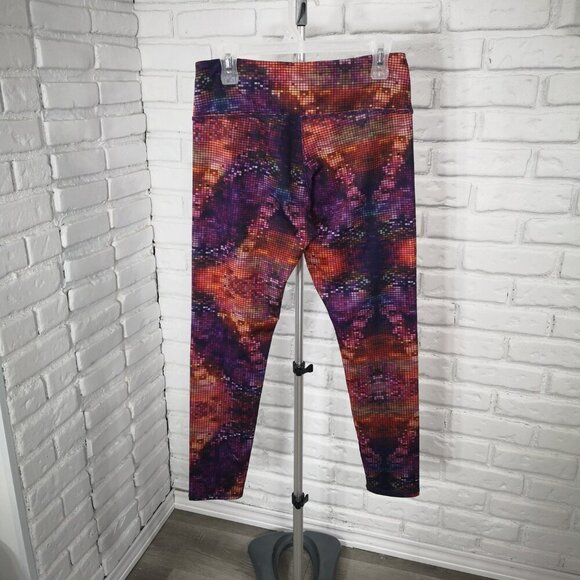 Reebok Ladies Size Large Multi Colored Ankle Length Active Leggings - Picture 2 of 8